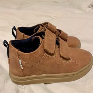 Toms kids Lenny mid sneaker size 7 toddler